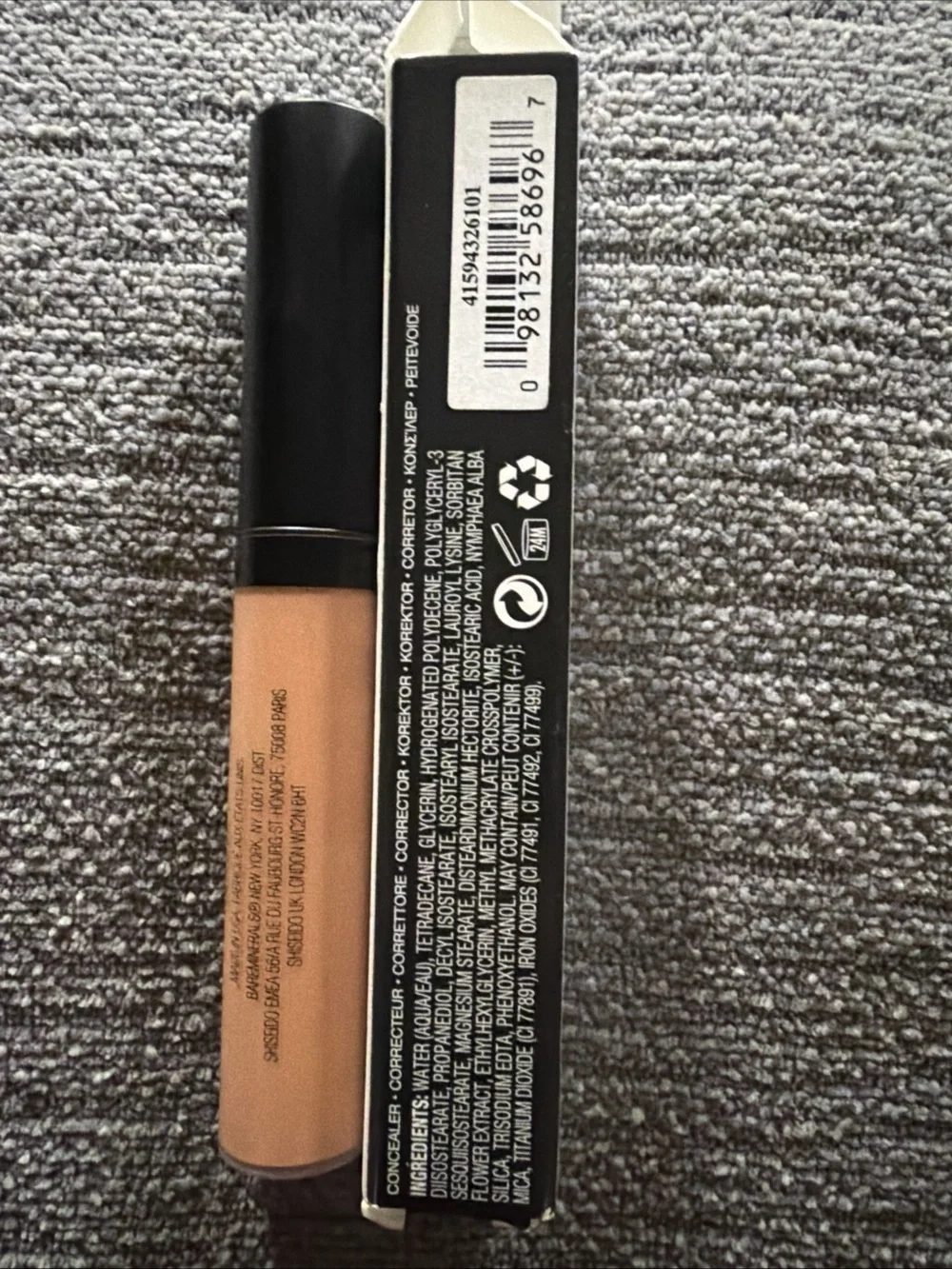 bareMinerals Original Liquid Mineral Concealer - light/med